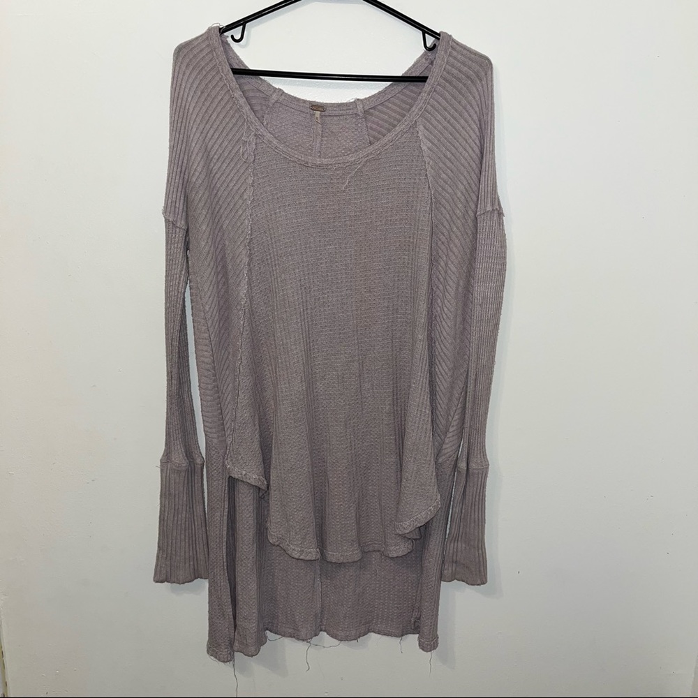 Free people - Picture 1 of 2